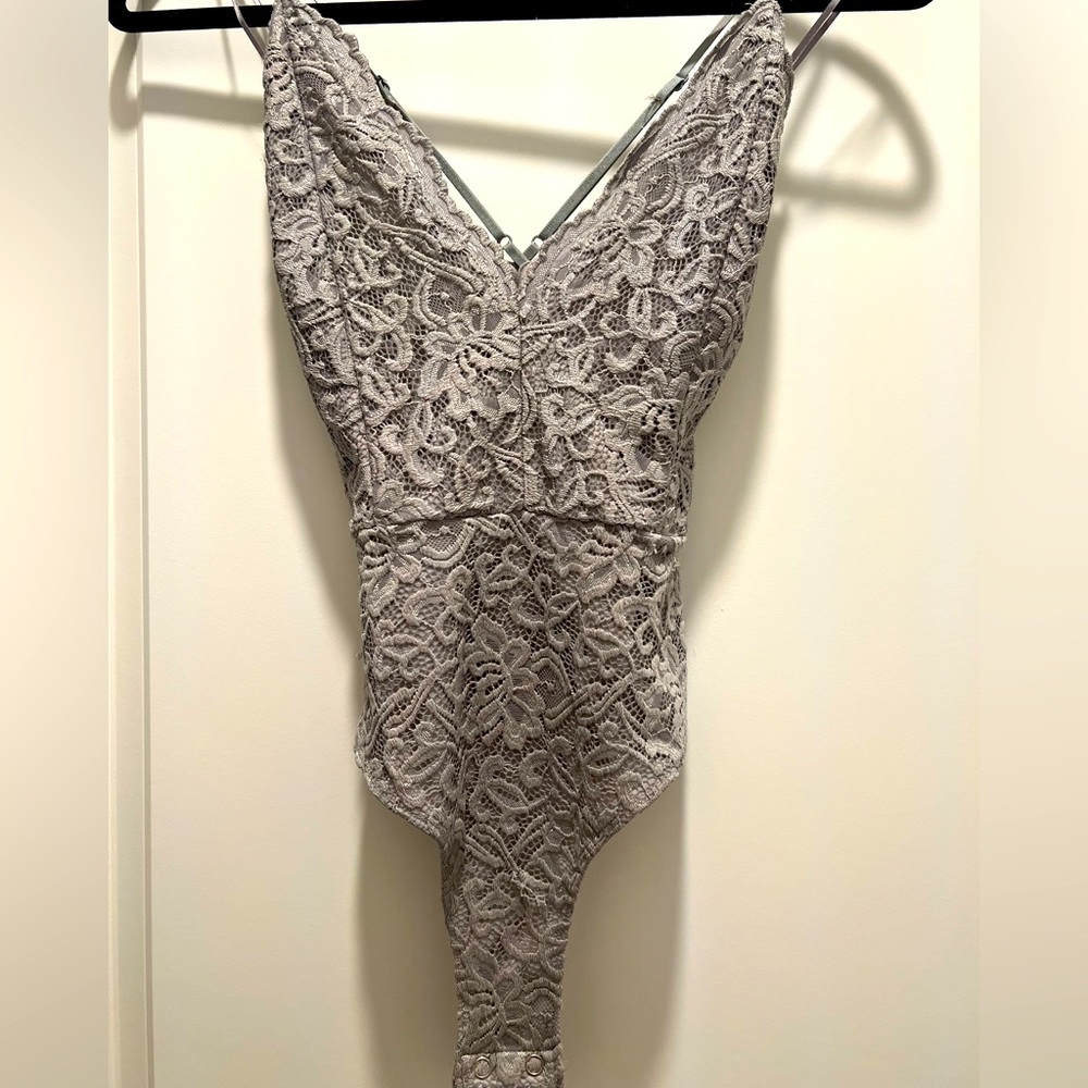 Bodysuit gray lace